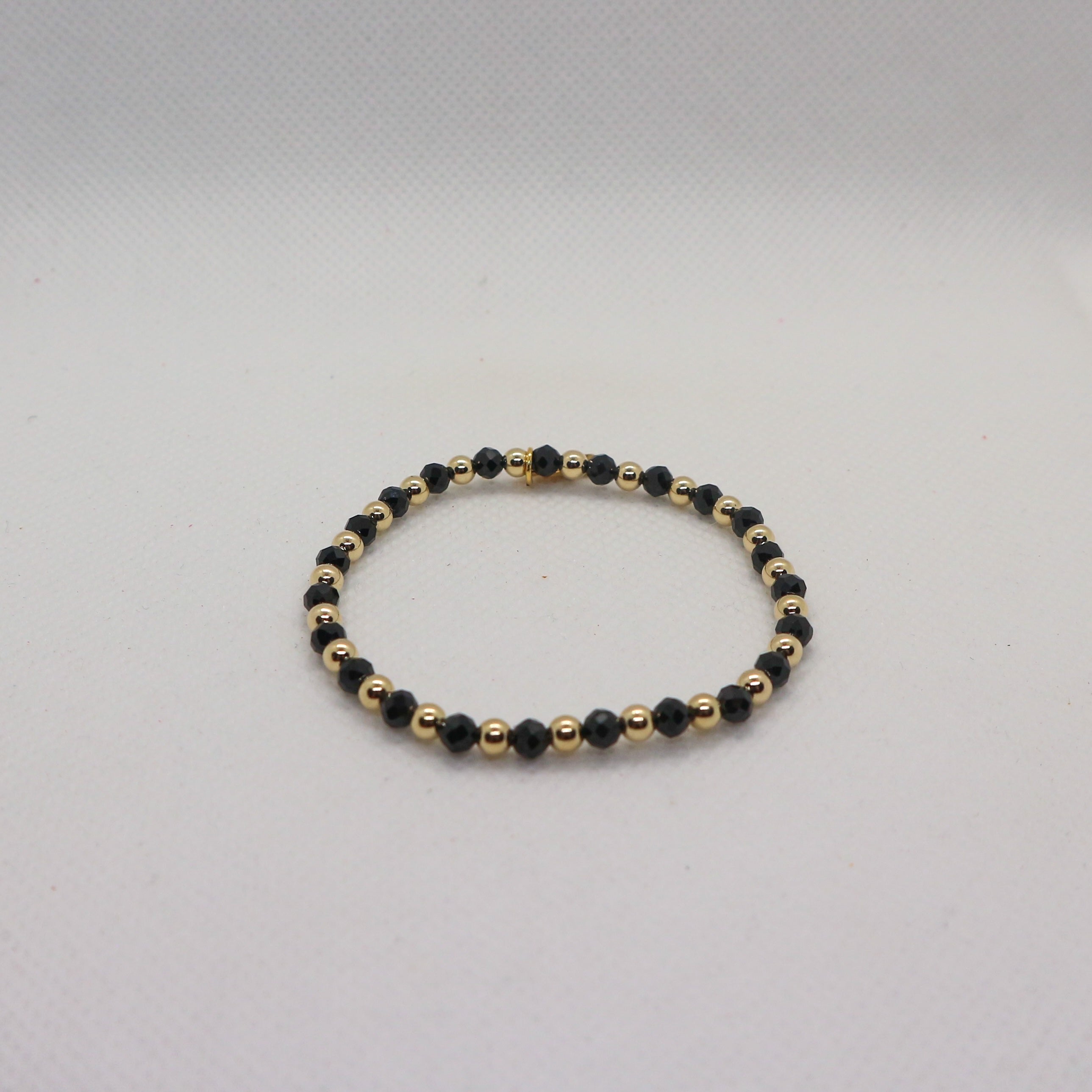 Samantha Black 4mm - Armband