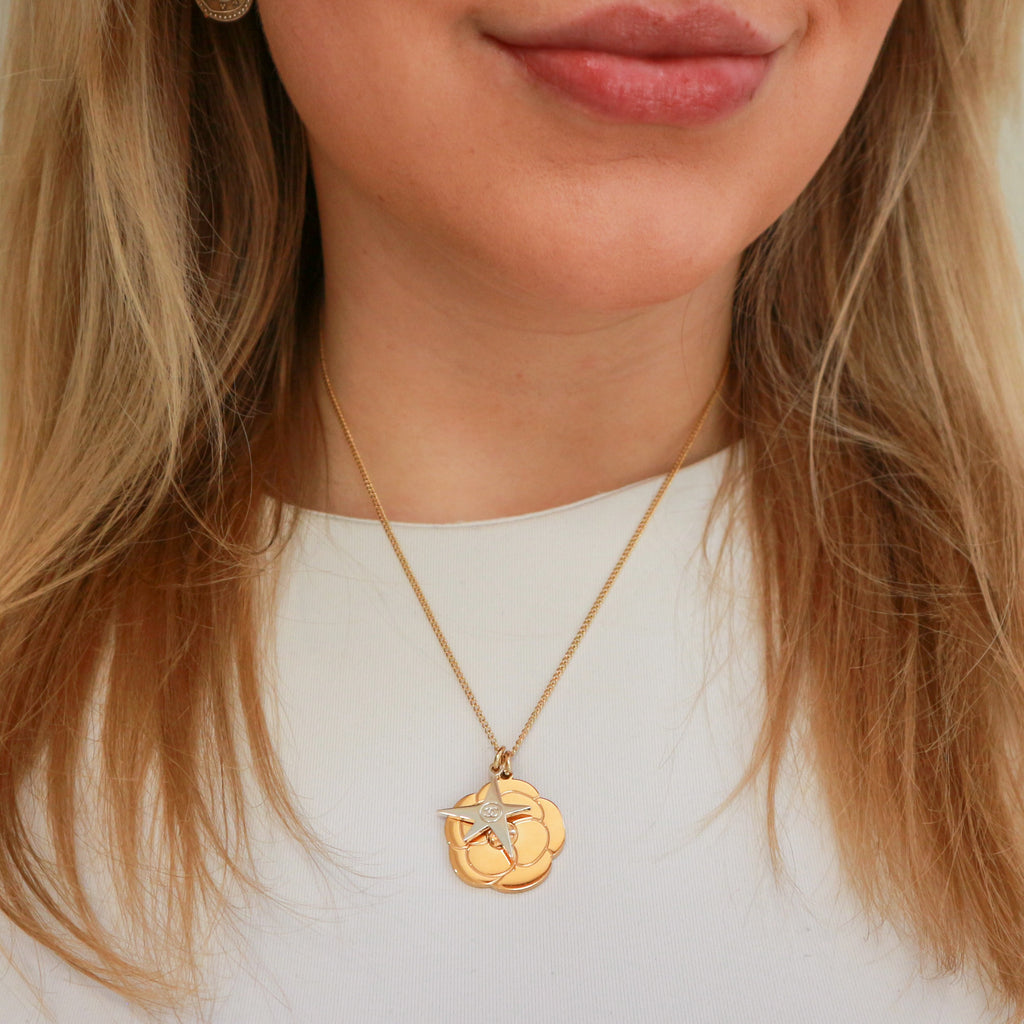 Reworked Chanel Camellia Flower - Ketting