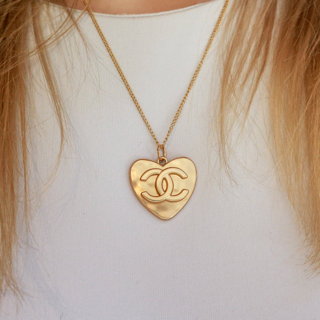 Reworked Chanel Heart Logo - Ketting
