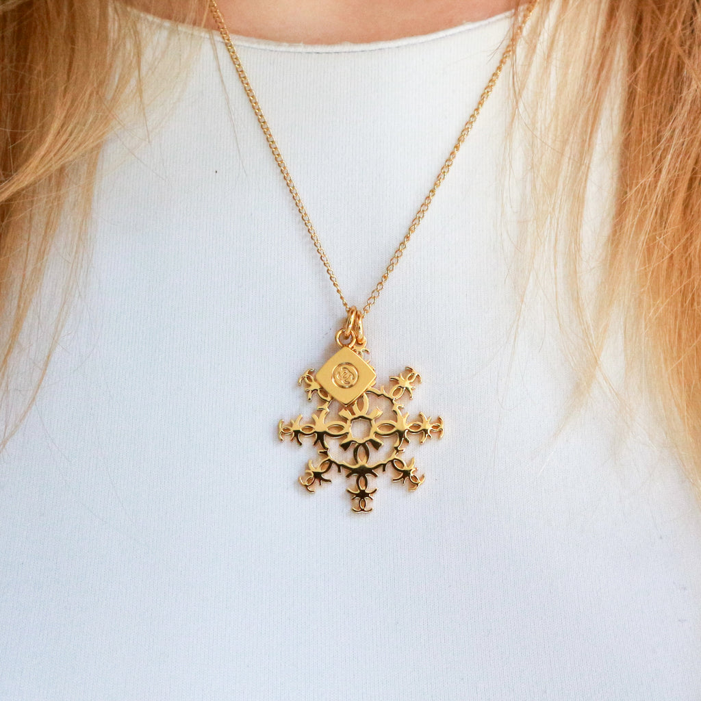 Reworked Chanel Snowflake - Ketting